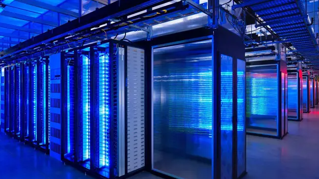 637b1aecd2efb.png 大帶寬服務器哪家比較好?.png